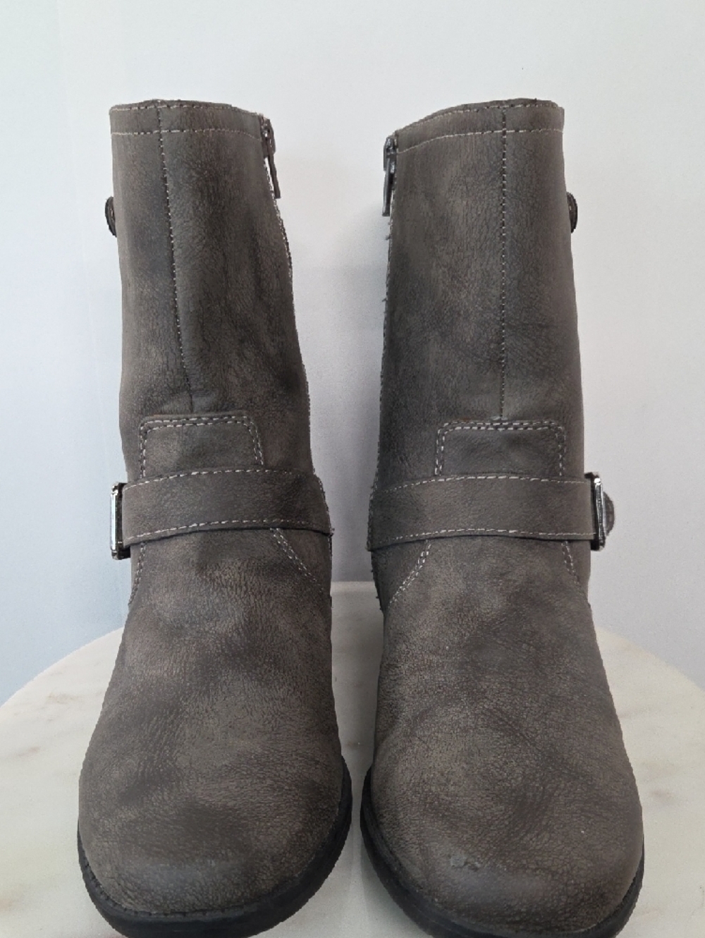 Anne Klein Gray Faux Leather Mid-Calf Buckle Boots Size 8.5 - Picture 2 of 8